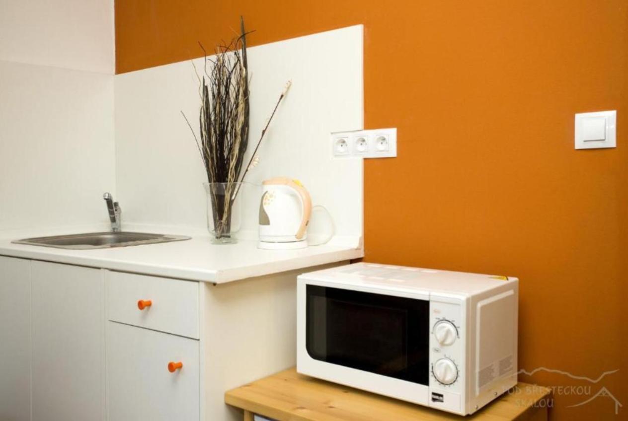 Pod Bresteckou Skalou Brestek Ngoại thất bức ảnh
